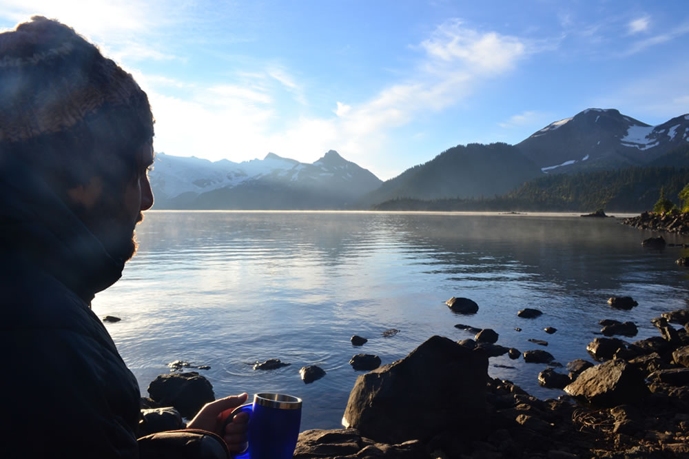 Desayuno al amanecer en Garibaldi Lake