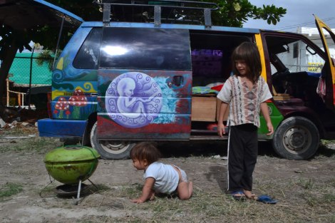 Ari y Cocoy, niños todo terreno!