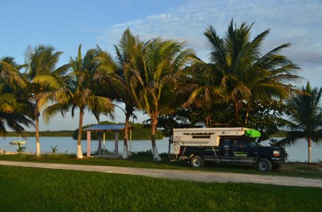 Nuestro lugar de camping en Copperbank, al lado del lago