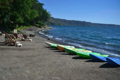 Bastante viento, Laguna de Apoyo