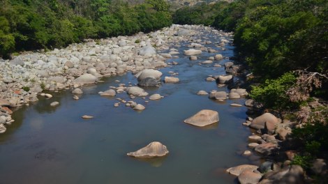 El río fue lo mejor del día, transparente y refrescante!