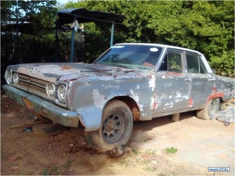 Este es el tipo de auto que se ve en esta zona, pero en centenares!! [foto bajada de Google]