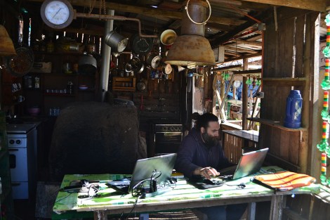 pichilemu_camping_cocina_oficina_upachalupa